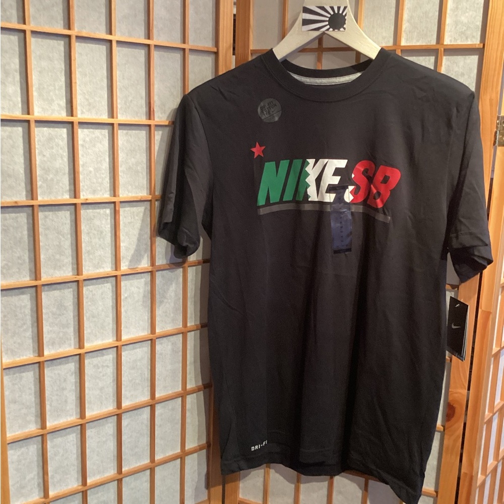 Nike SB Pro CA California Dri-FIT Cotton Tee T-Shirt 707983-010 Men Size Medium